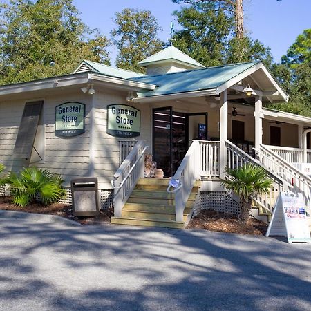 Complex Pool, Pet Friendly, Grill Villa Hilton Head Island Eksteriør bilde